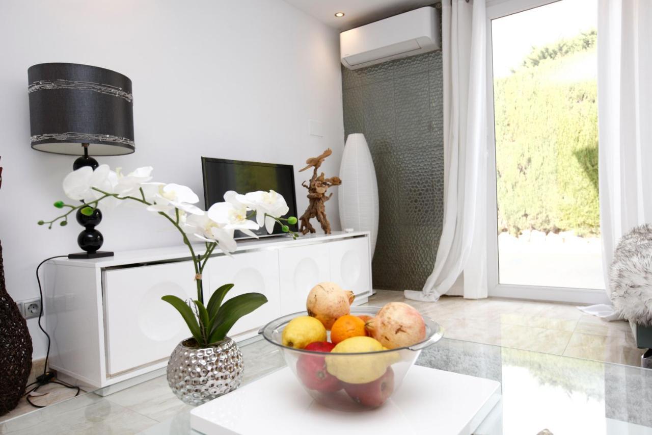 R02 Luxury Apartment In Villa With Pool And Garden Marbella Zewnętrze zdjęcie